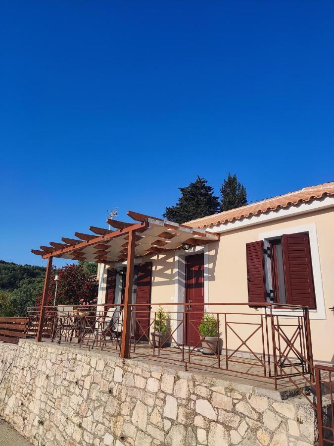 Vozas Villas - Traditional Houses With Great View تراغاكي المظهر الخارجي الصورة