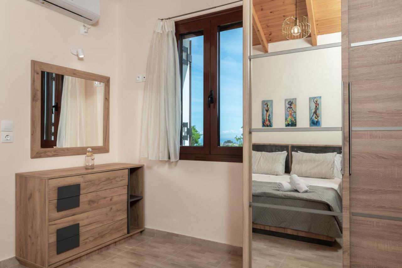 Vozas Villas - Traditional Houses With Great View تراغاكي المظهر الخارجي الصورة