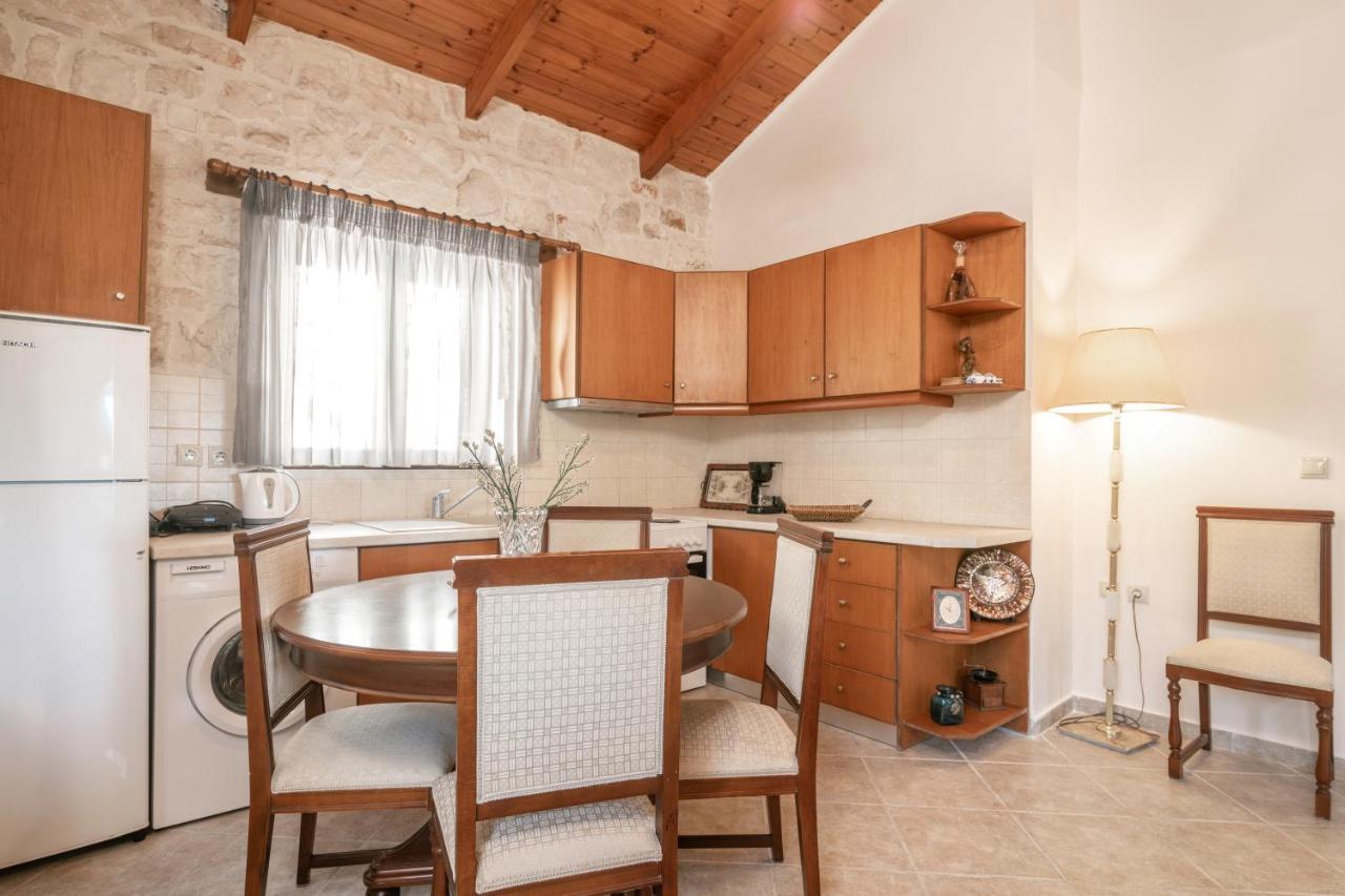 Vozas Villas - Traditional Houses With Great View تراغاكي المظهر الخارجي الصورة