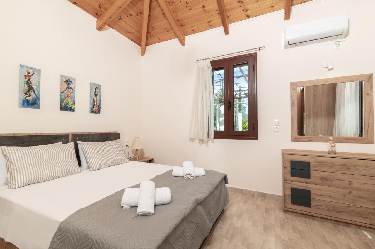 Vozas Villas - Traditional Houses With Great View تراغاكي المظهر الخارجي الصورة